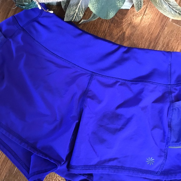 Athleta Ready Set Go Shorts - Picture 3 of 7